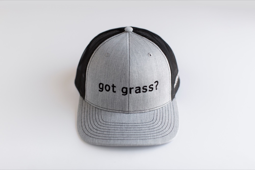 Got Grass? Hat. Heather Grey/ Black
